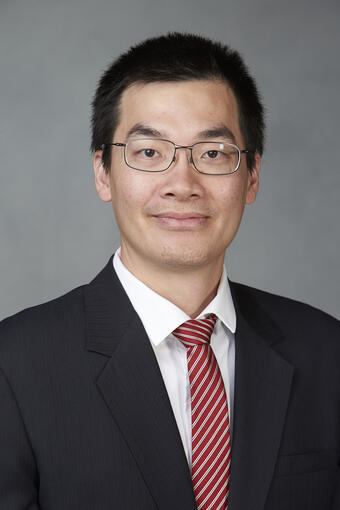 Headshot of Szu-Ping Lee